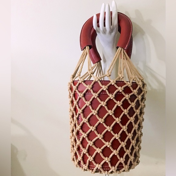 STAUD Handbags - STAUD 
Moreau Bucket Bag